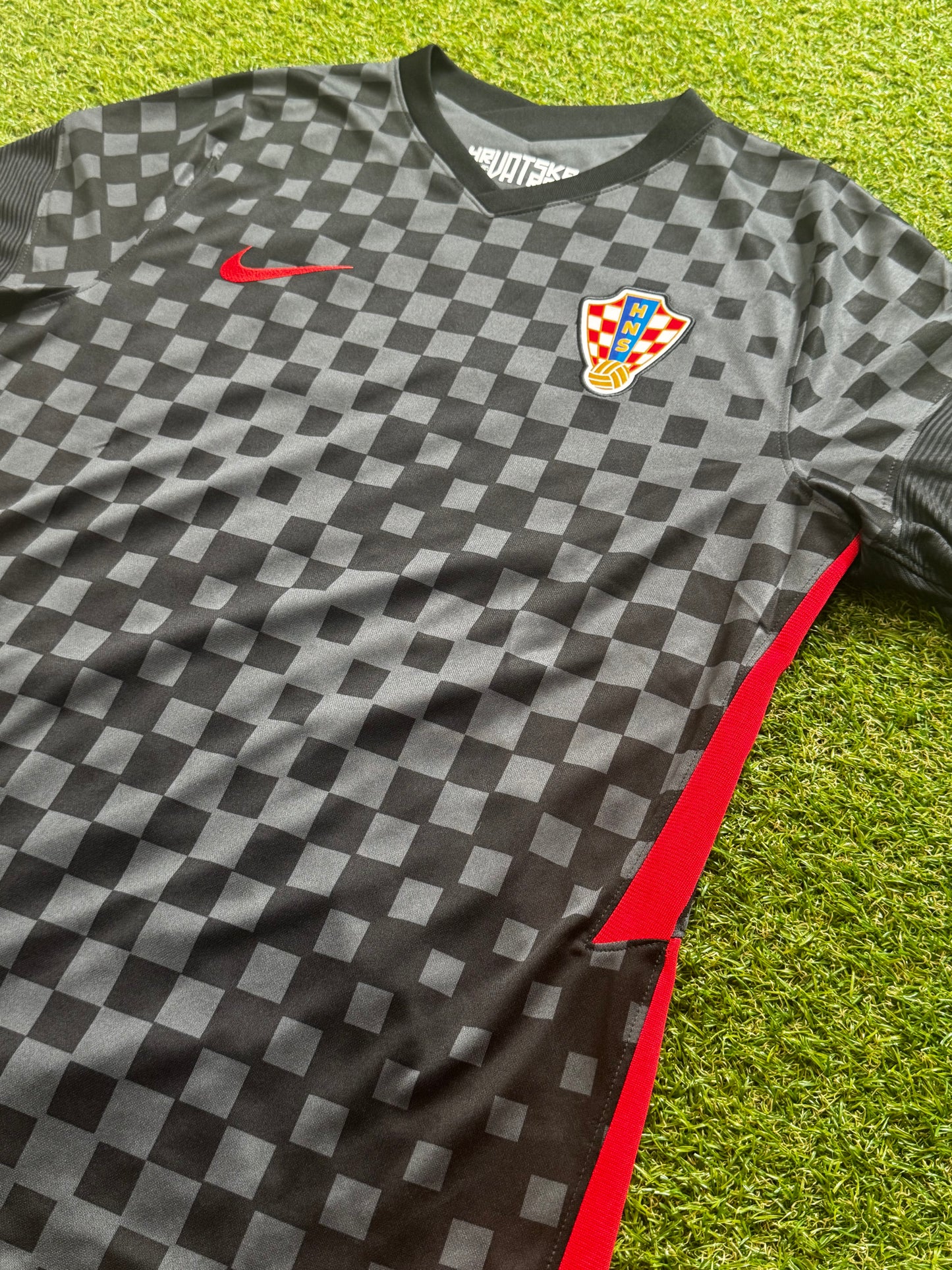 Croatia - 2021/22 - Away M